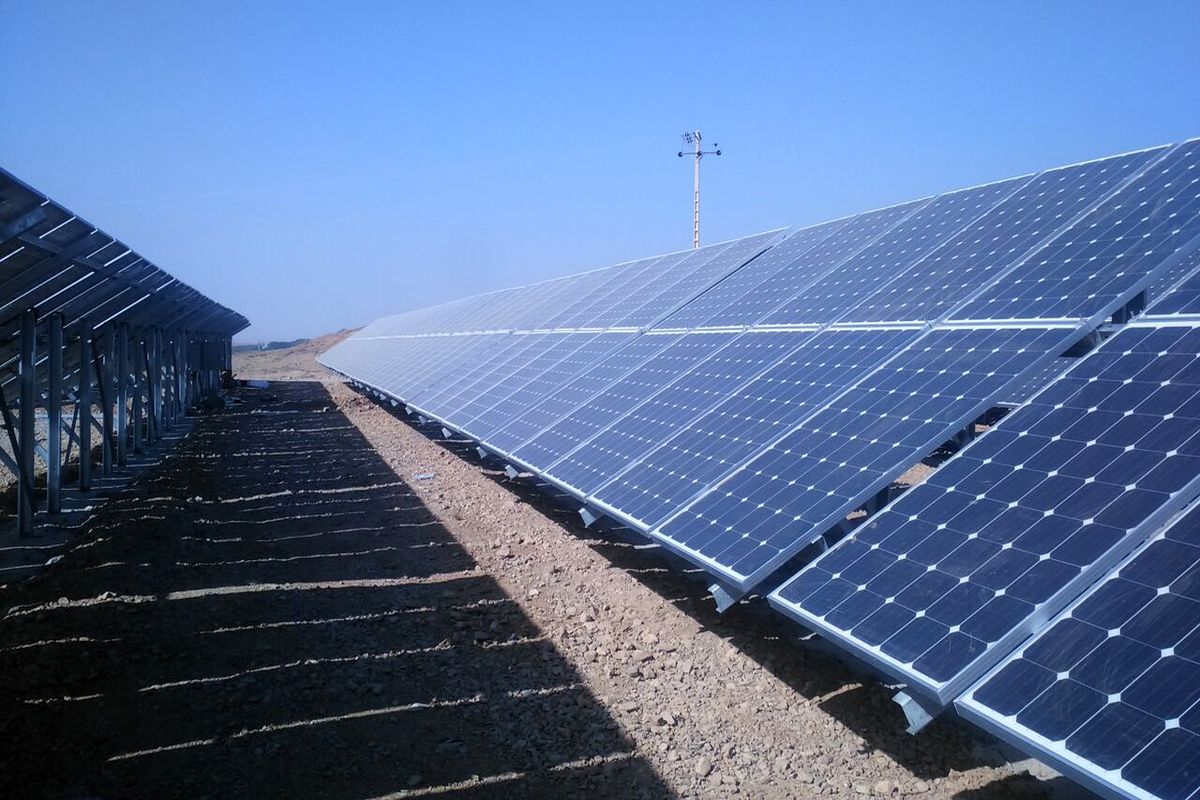 به زودی نیروگاه خورشیدی 257 مگاواتی در آذربایجان ساخته می شود