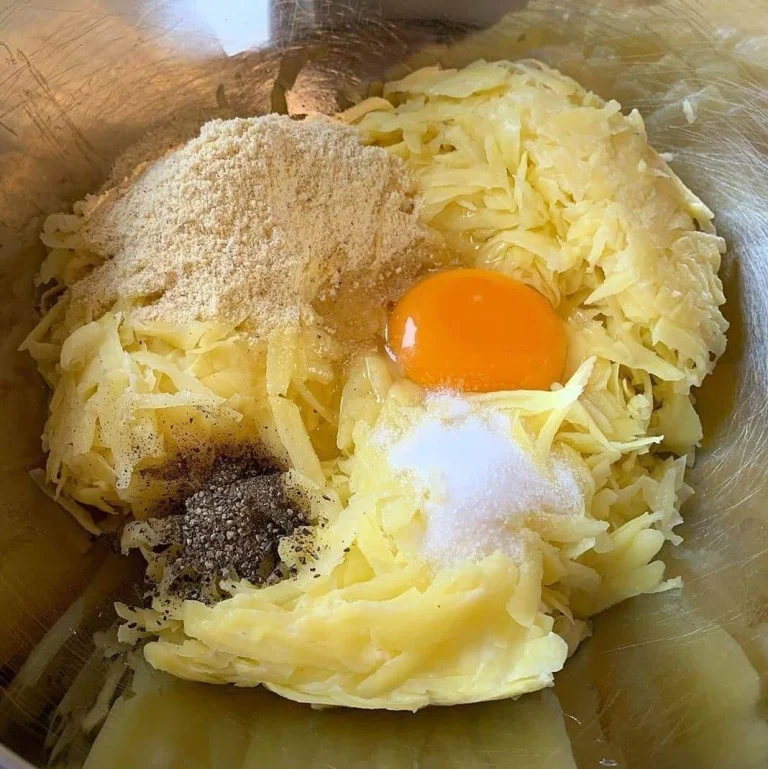 طرز تهیه کتلت ترد و خوشمزه گوشت با سیب زمینی خام