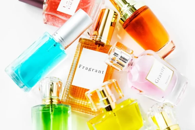 رنگ عطر چه چیزهایی را نشان می دهد؟