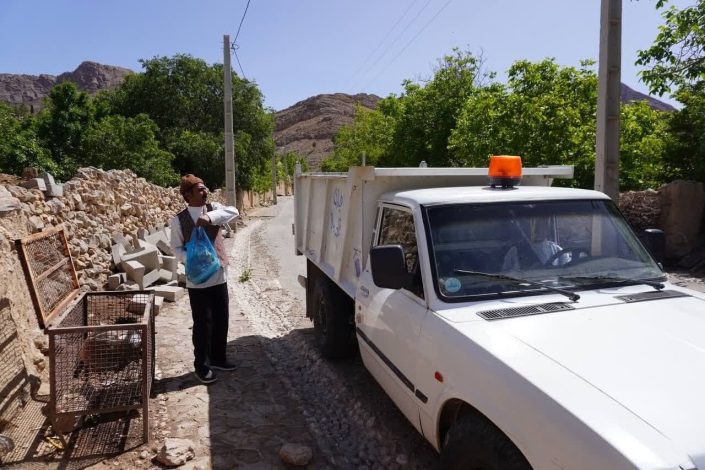 تفکیک زباله در روستای قلعه بالای بیارجمند آغاز شد - خبرگزاری مهر | اخبار ایران و جهان