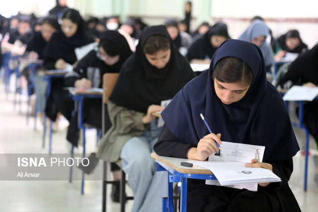 فعالیت ۳۰ حوزه تصحیح اوراق امتحانات نهایی در خوزستان