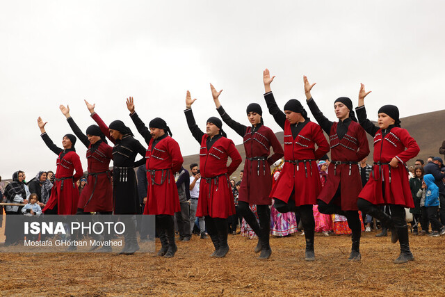 جشنواره فرهنگی ورزشی عشایر آذربایجان‌شرقی تحت تاثیر باران!