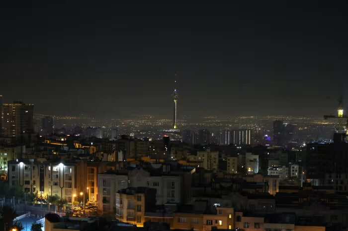 خاموشی در تهران به شکل یکسان و عادلانه انجام میشود